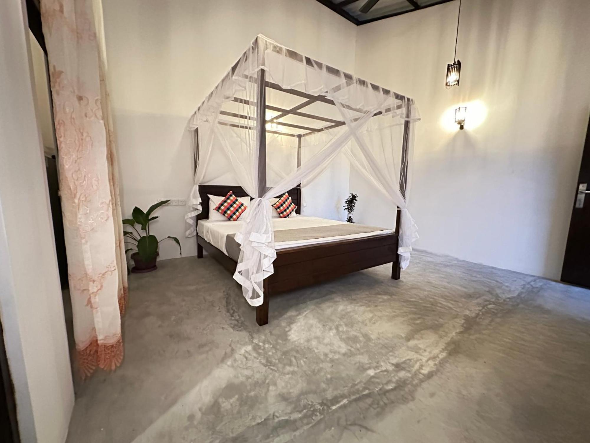 Sunliya Resort Тангалла Экстерьер фото