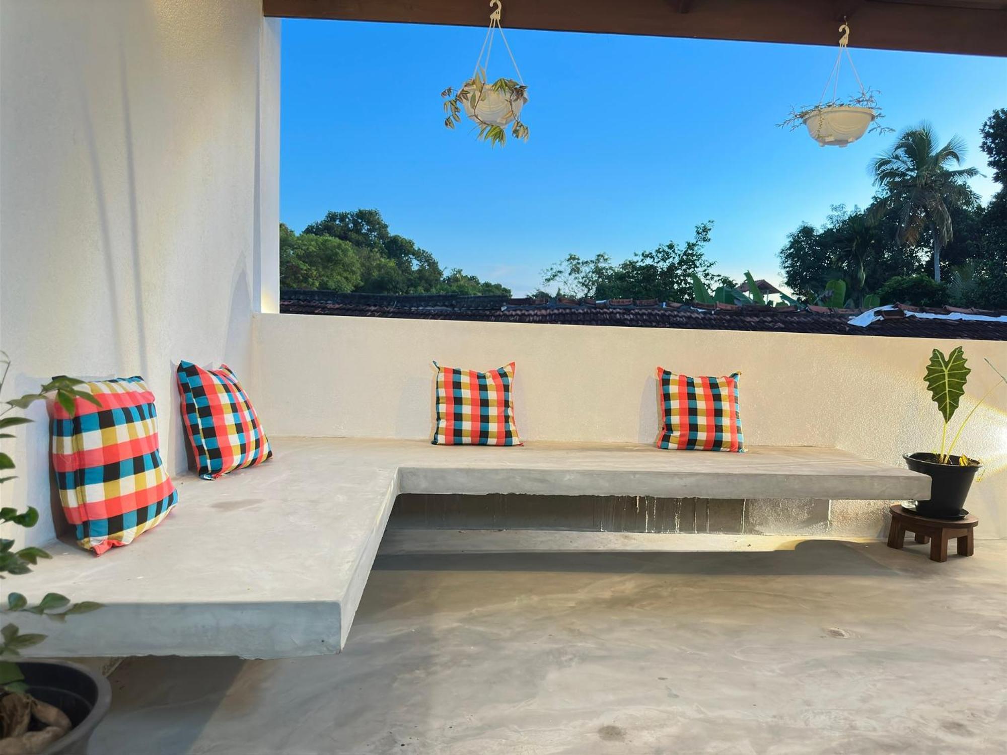 Sunliya Resort Тангалла Экстерьер фото
